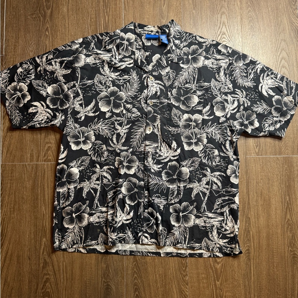 Ocean pacific Black and White Floral Hawaiian button up shirt size 2XL